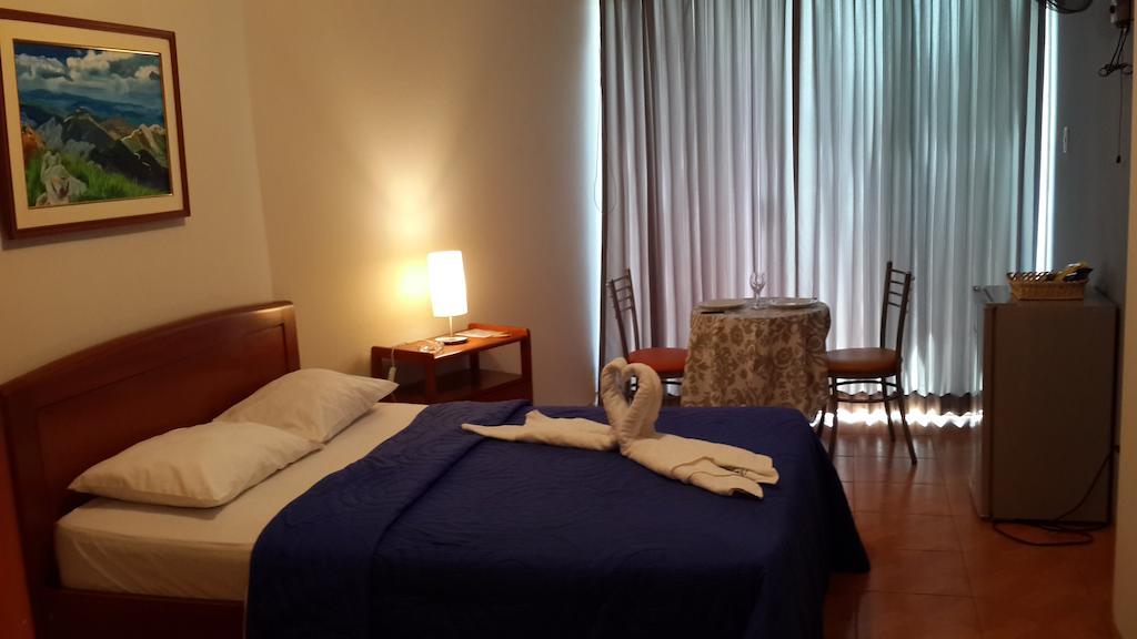 Hotel Colibri Чиклайо Номер фото