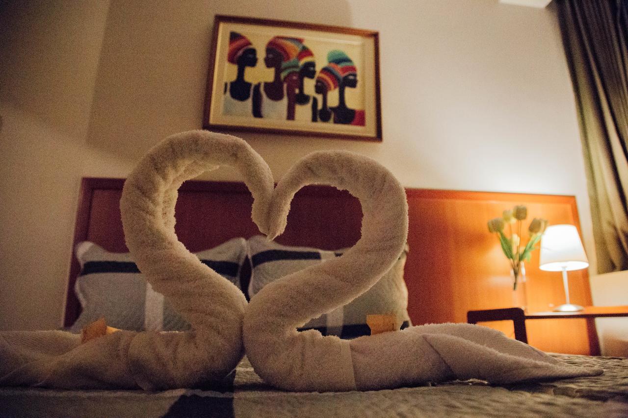 Hotel Colibri Чиклайо Экстерьер фото